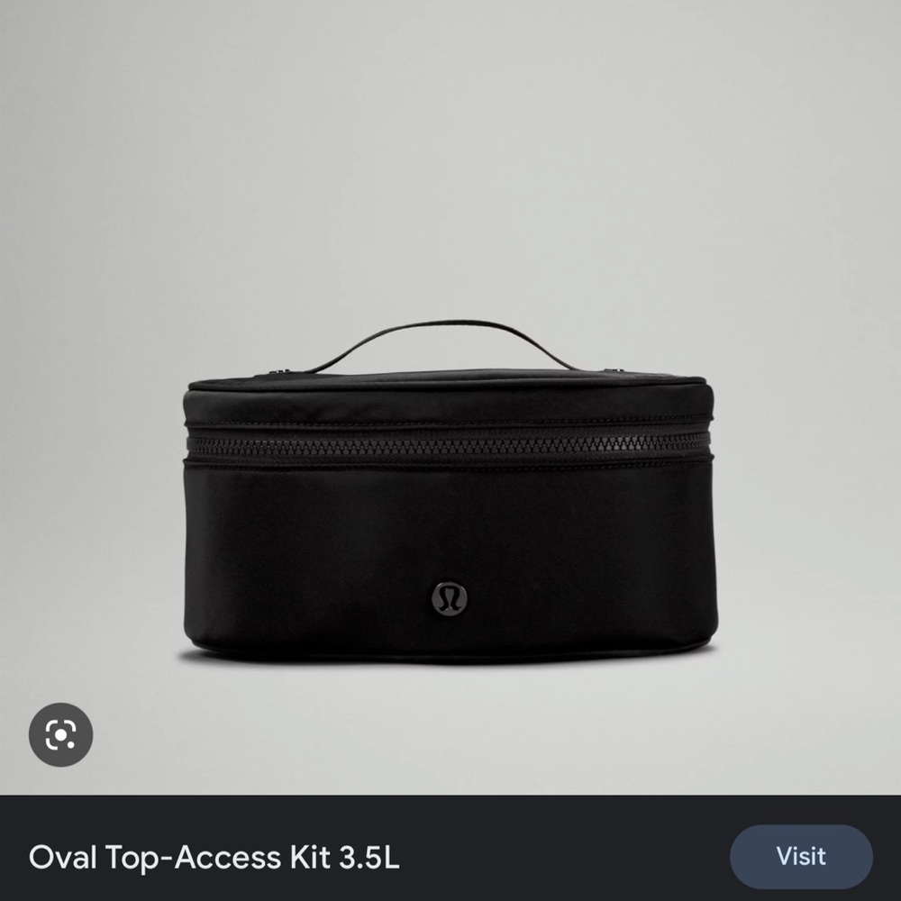 Lululemon Cosmetic/Toiletry Bag - Oval Top-Access Kit 3.5L